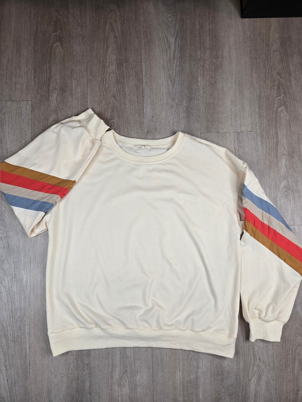 Easel Los Angeles Cream Sweatshirt S Rainbow Retro Stripe Sleeve Pullover Top